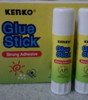 Lem Kertas Stick kenko